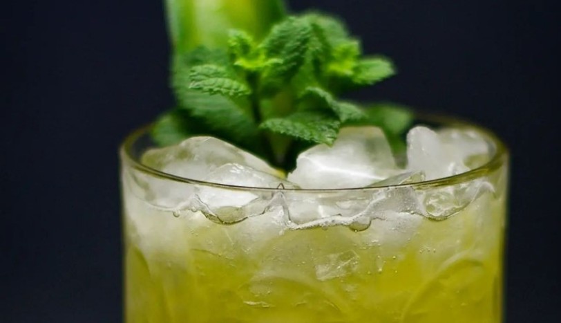 Drink Week, twist on... Rumi Julep di boozy_n_sour