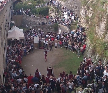 Massa Carrara, “Le Piccole Grandi Toscane del bicchiere” con Expo