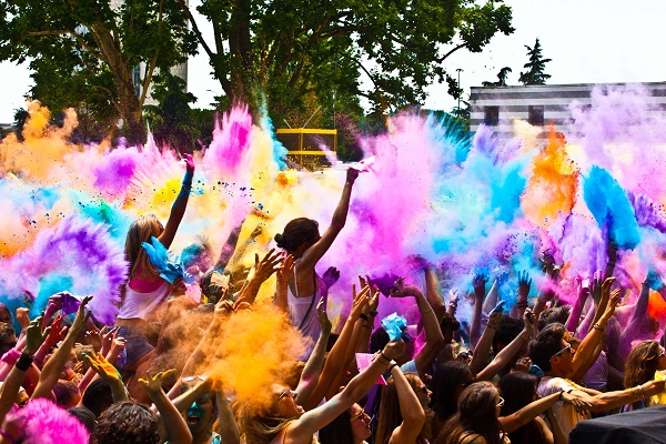 Holi Dance Festival, inizia il tour